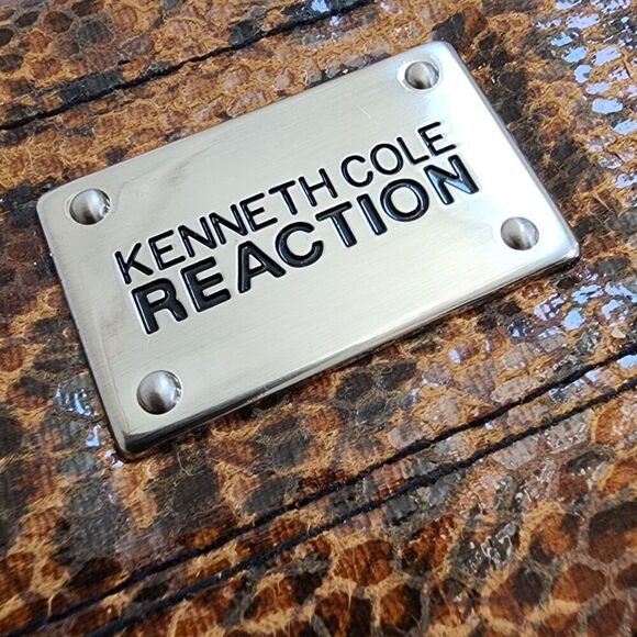 Kenneth Cole Reaction Cheetah Print Coin Purse Wristlet Wallet - Picture 5 of 5